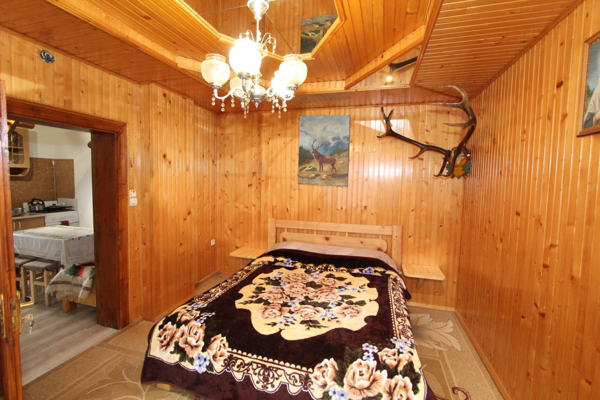 Будиночок Для Щастя Jaremtsche Exterior foto