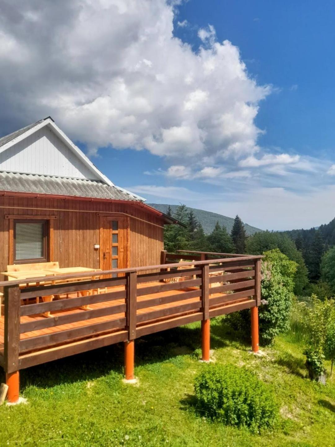 Будиночок Для Щастя Jaremtsche Exterior foto