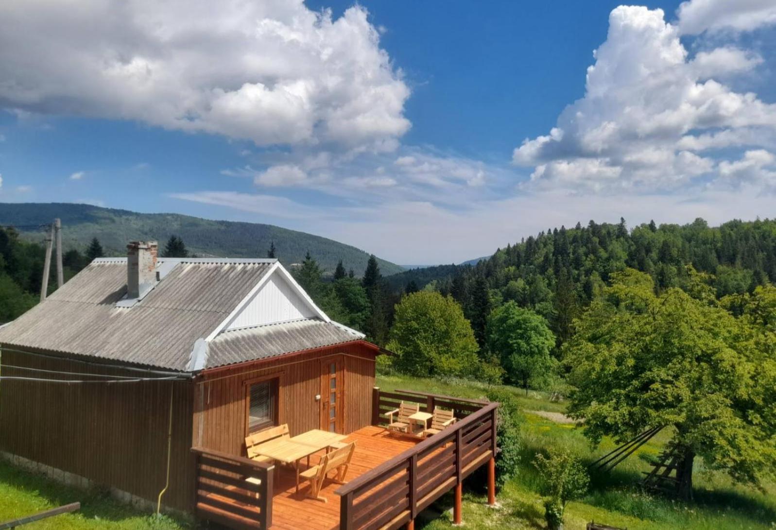 Будиночок Для Щастя Jaremtsche Exterior foto